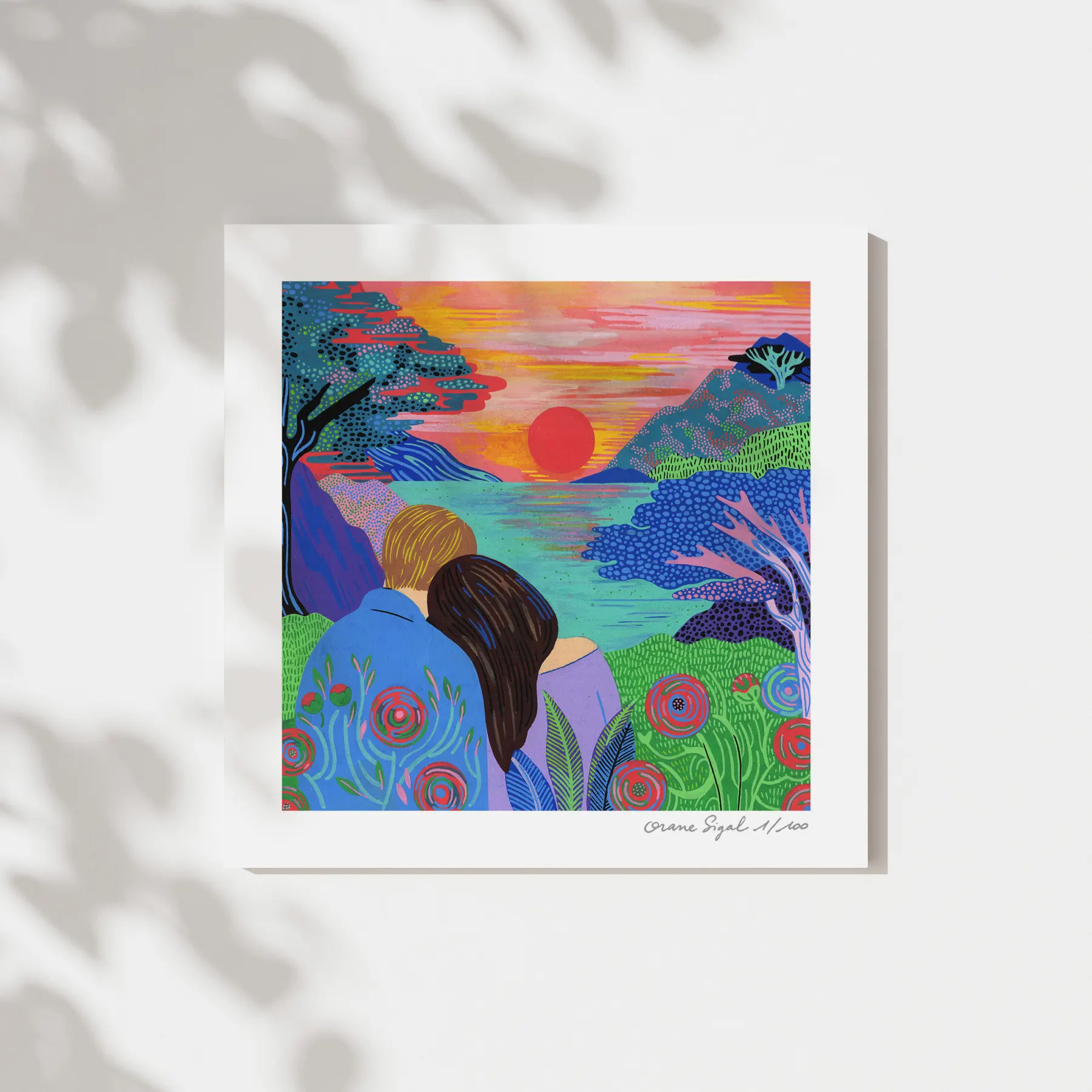 Couple de dos contemplant un coucher de soleil sur un lac, fleurs rouges au premier plan, tirage d'art illustré par Orane Sigal