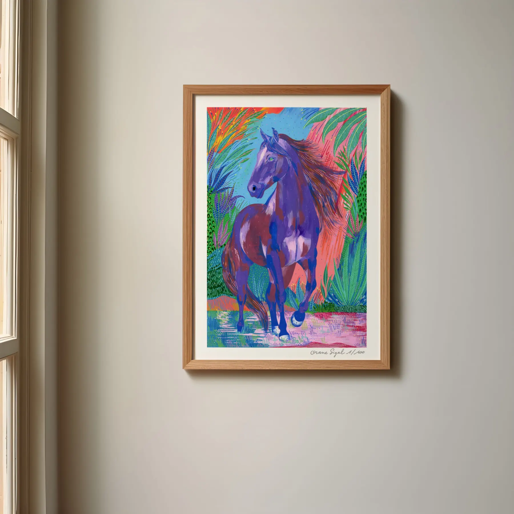 Cheval violet au galop dans une végétation tropicale rose et verte, tirage d'art illustré par Orane Sigal